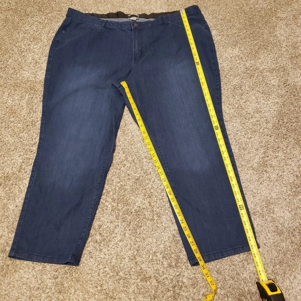 Catherine's Women's Jeans Plus Size 30W‎  Dark Wash Elastic Waist Straight Leg